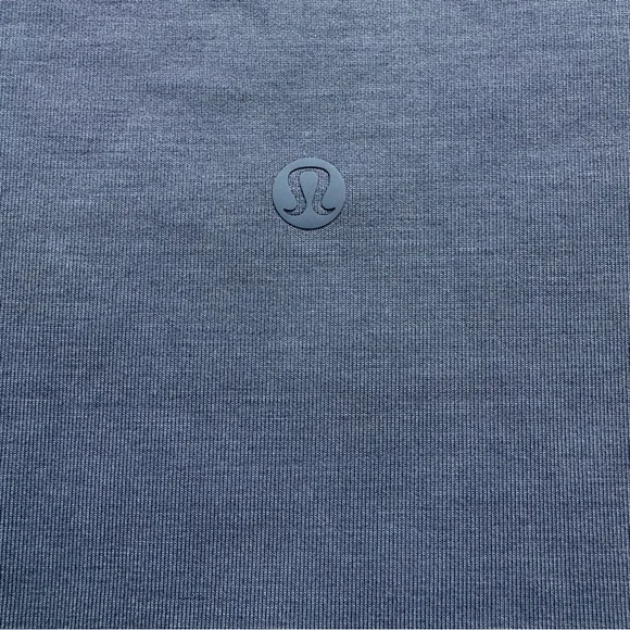 Lululemon Gathered Softstreme Tshirt - Picture 6 of 7